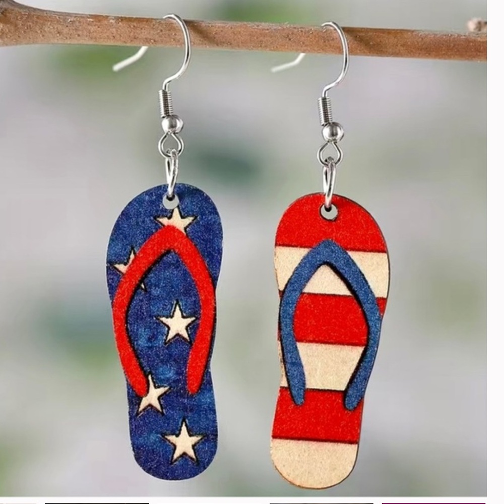 Earrings Patriotic Flip Flop Not Identical Dangle Pattern On Both Sides Wood